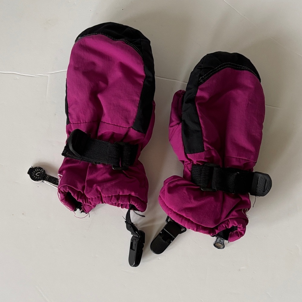Calikids Pink & Black Winter Mittens | Youth Size Medium